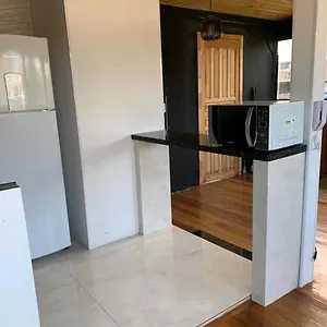Suite Com Hidro No Centro Apartamento